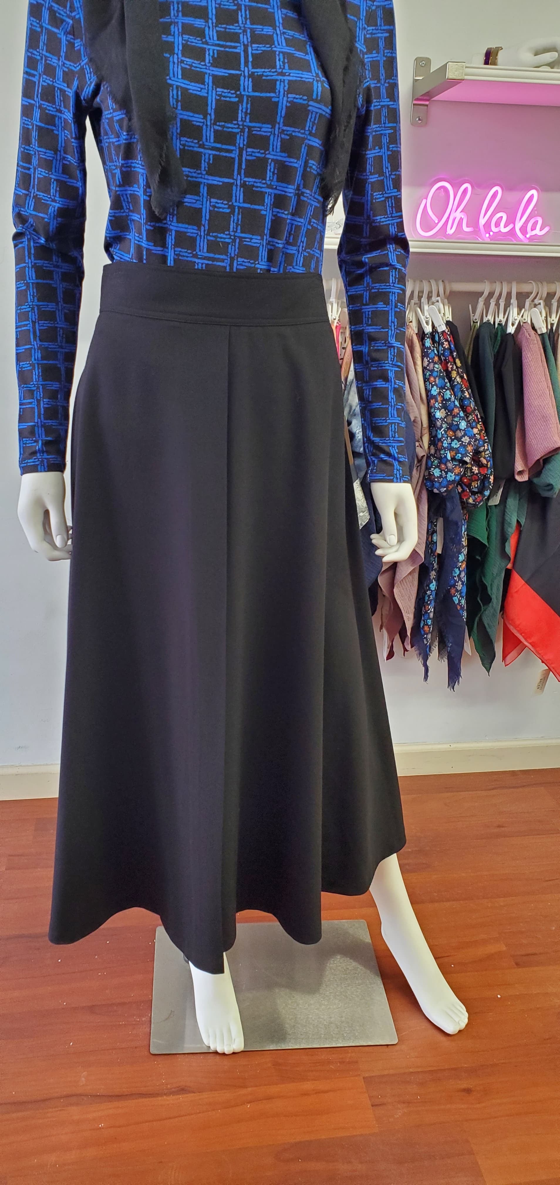 Front Pleat Skirt Sk112-33