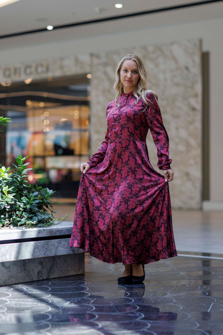 Violet Henley Dress 010