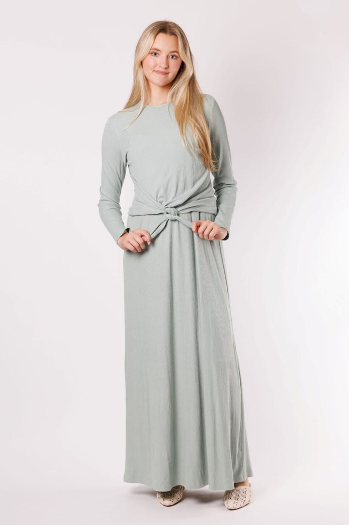 Tie Front Tee By Ivee 311
