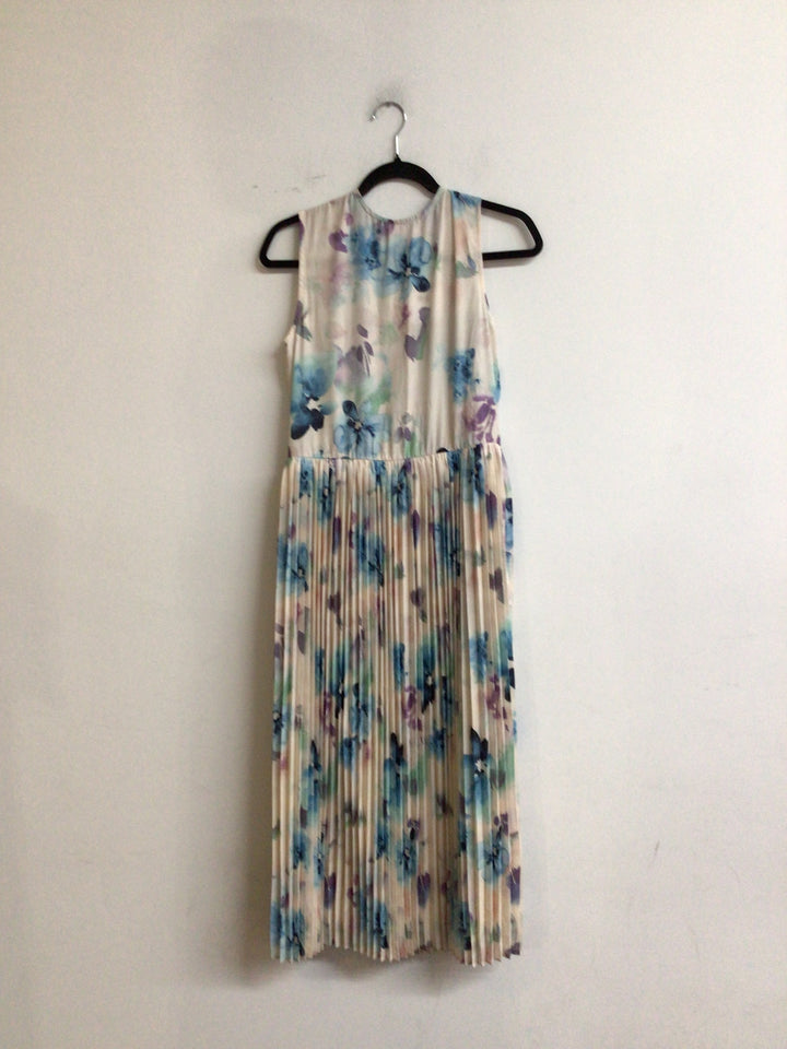 Laven Pleated Skirt Dress 4607