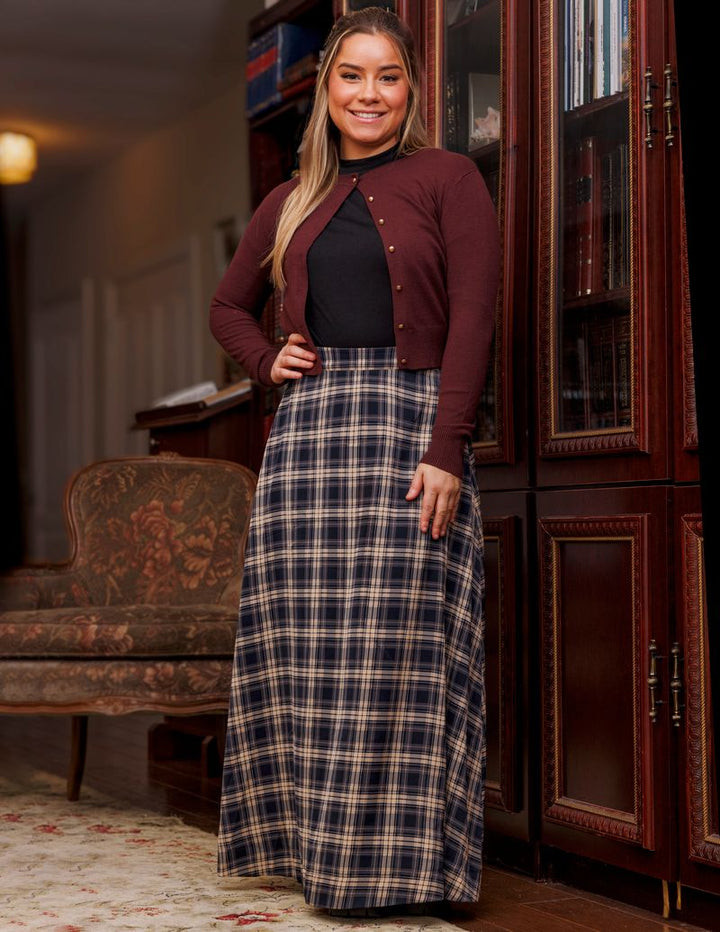 Crew Neck Cardigan 605