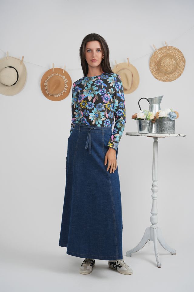 Floral Printed Tee by 24/7 1974