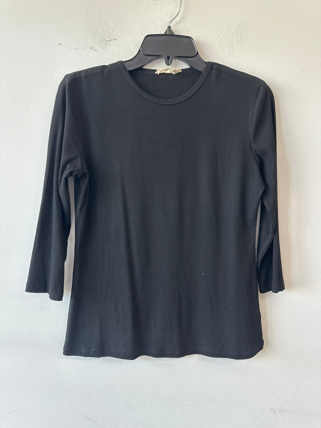 Crew Neck Tee by Ivee 163