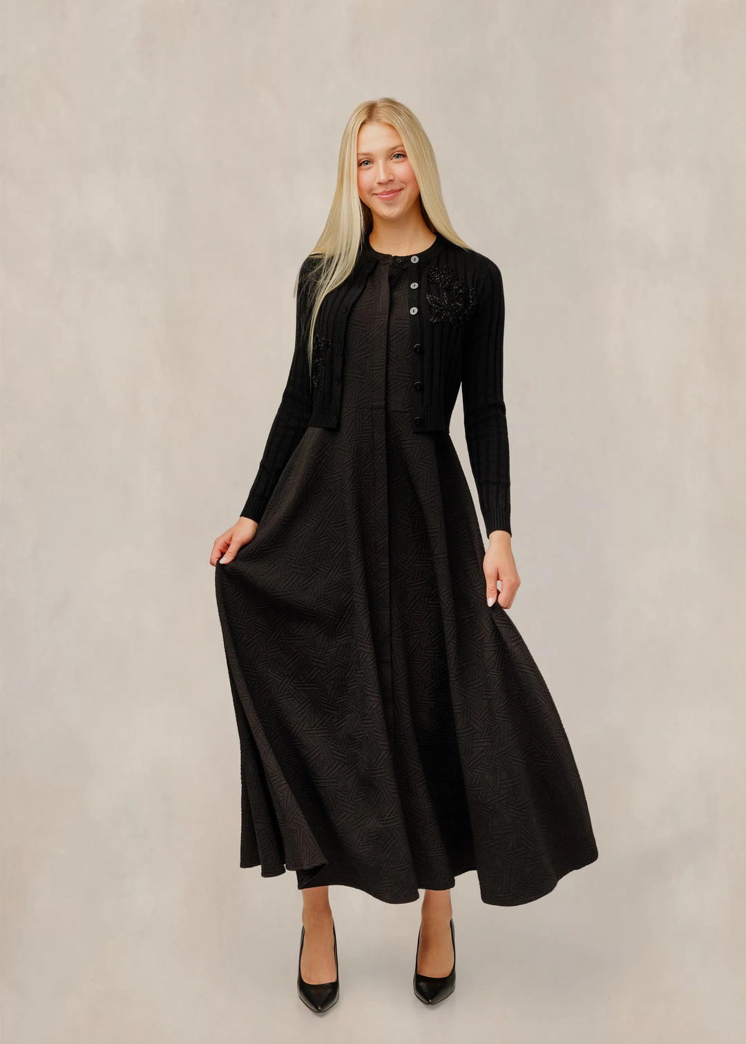 Black textured Jumper w/ ribbed cardi 062