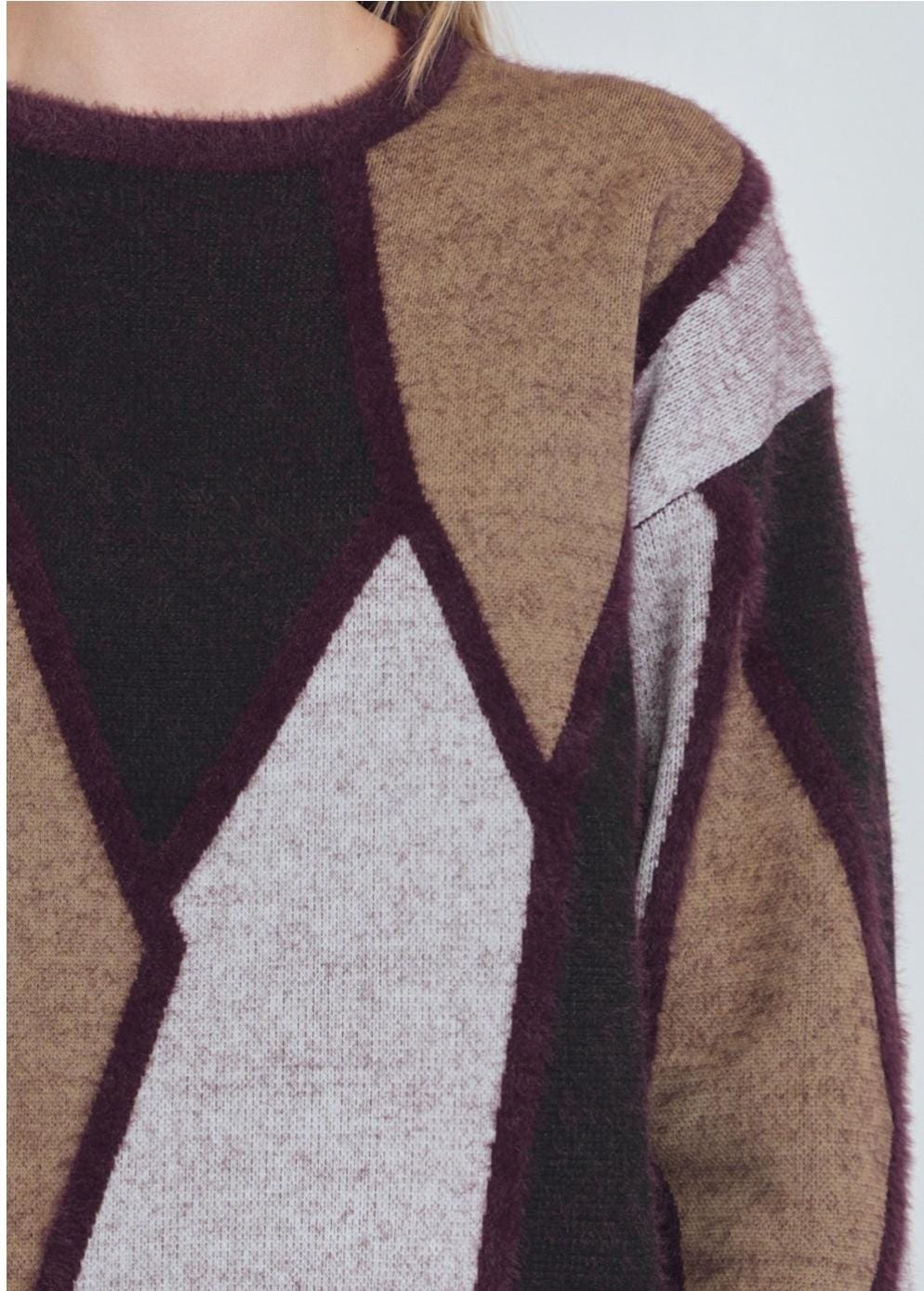 Fuzzy Tringle Print Sweater 744