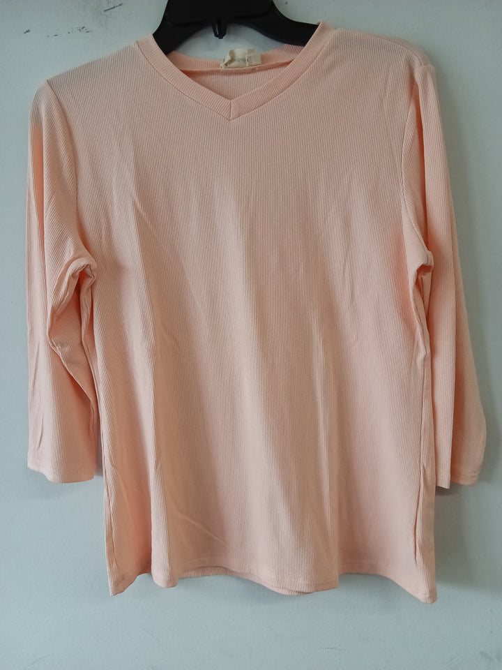 V Neck Tee by Ivee 163