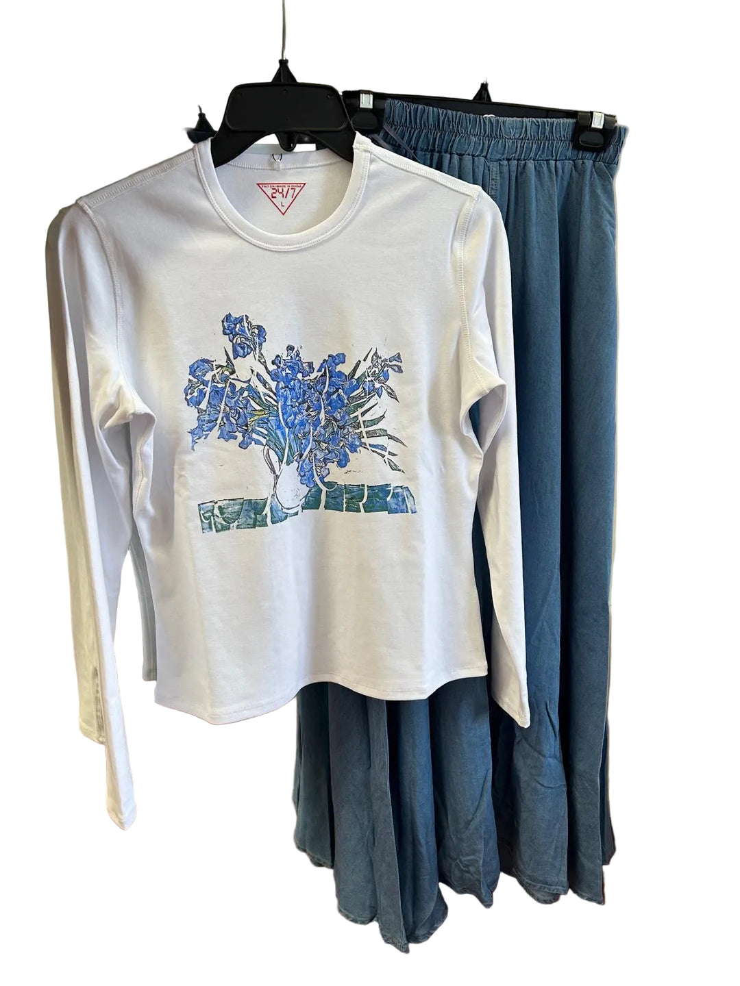 Graphic White Tee 2069