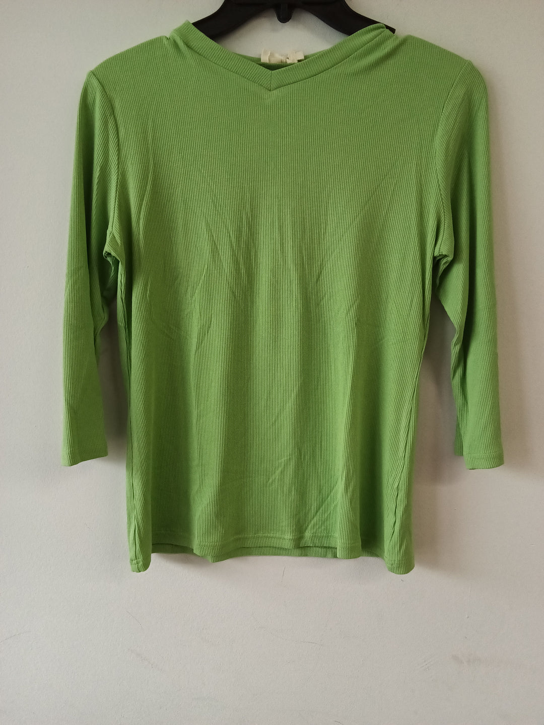 V Neck Tee by Ivee 163