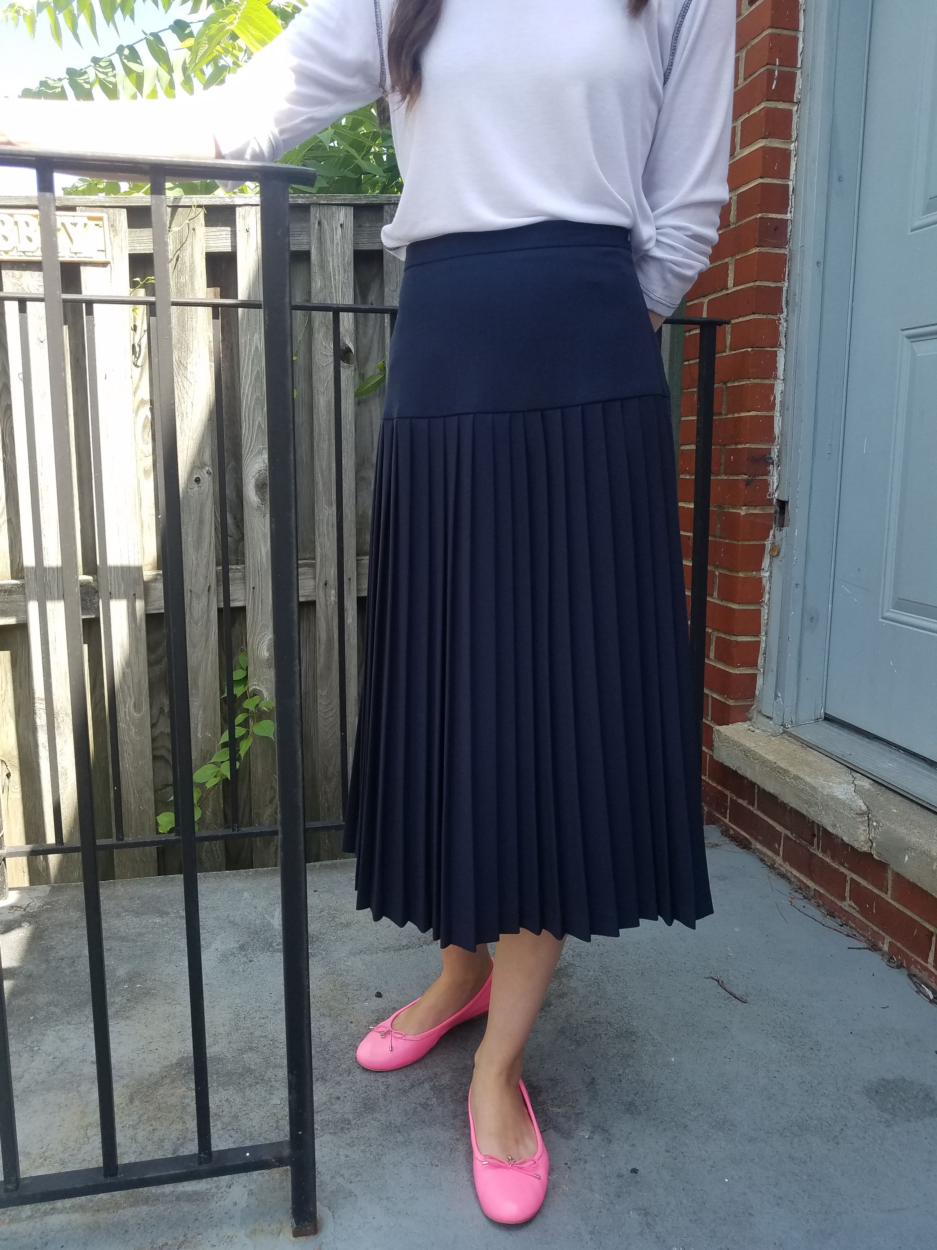 Pleated Yolk skirt