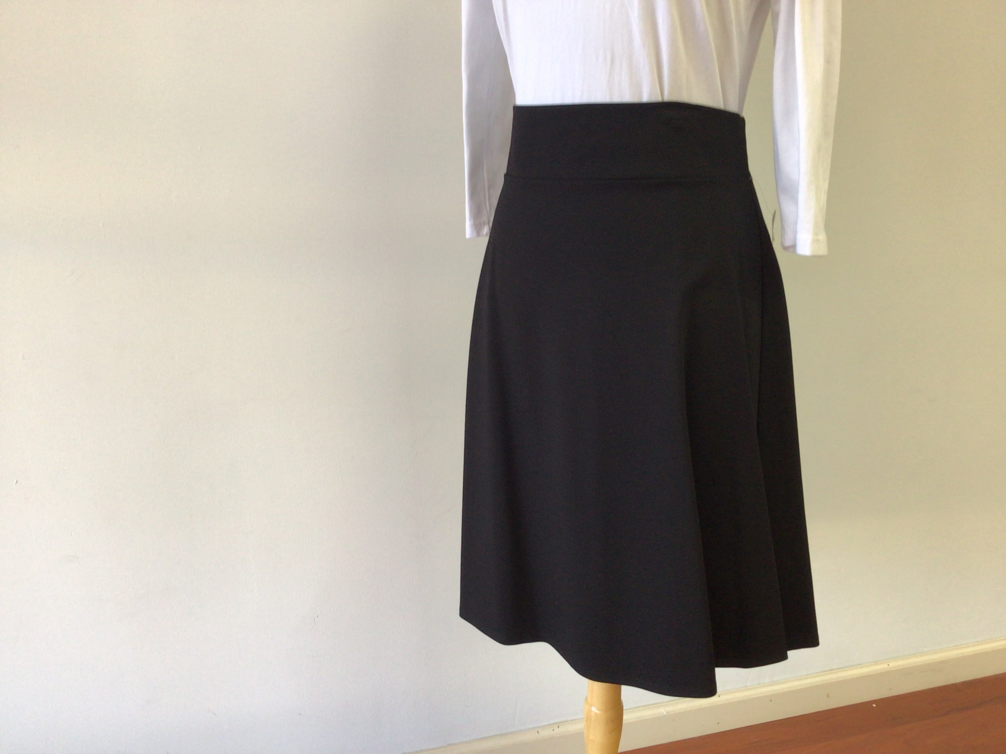 Basic A-line Skirt 27''