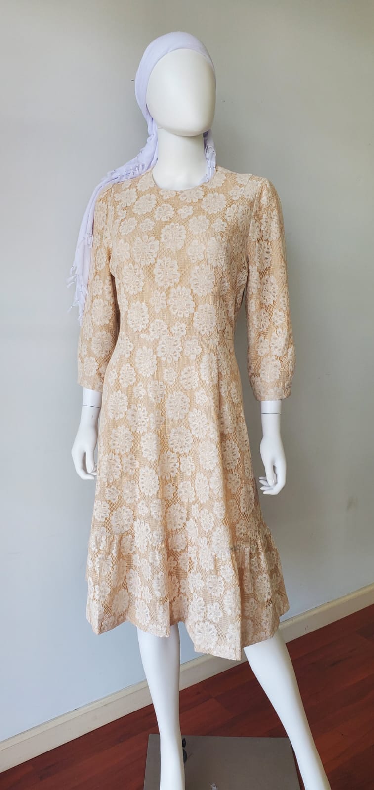 Floral Lace Dress 153